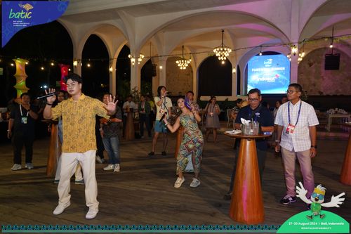 Race photo from Telin Batic 2024 Photo Search