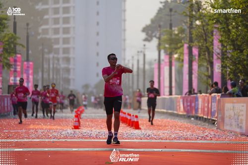 Race photo from Smartfren Run 2025 