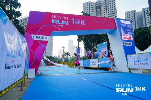 Race photo from Nu Skin Run 10K