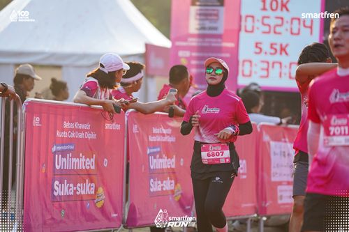 Race photo from Smartfren Run 2025 