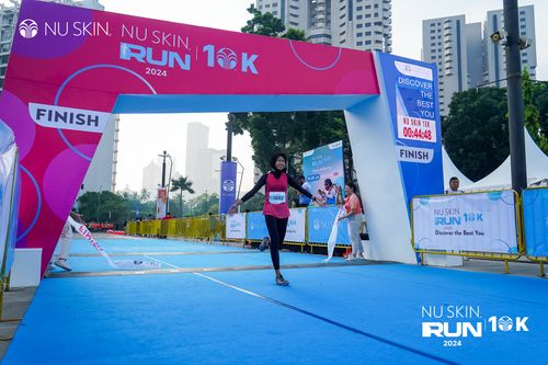 Race photo from Nu Skin Run 10K