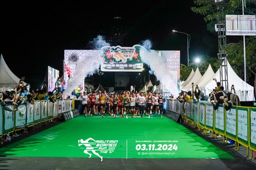 Race photo from Arutmin Borneo Run 2024