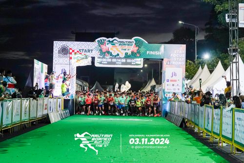 Race photo from Arutmin Borneo Run 2024