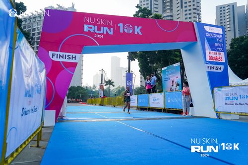 Race photo from Nu Skin Run 10K