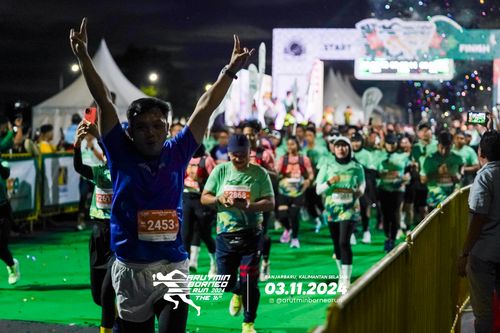 Race photo from Arutmin Borneo Run 2024