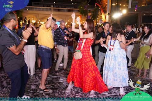 Race photo from Telin Batic 2024 Photo Search