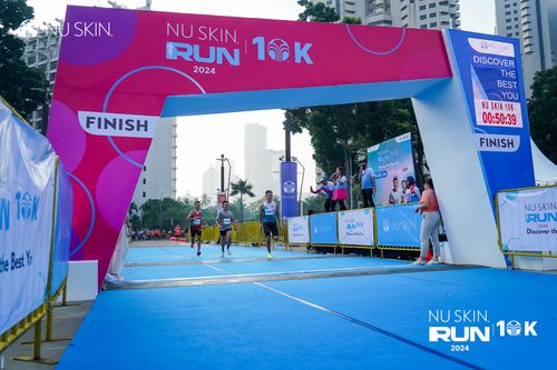 Race photo from Nu Skin Run 10K
