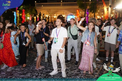 Race photo from Telin Batic 2024 Photo Search