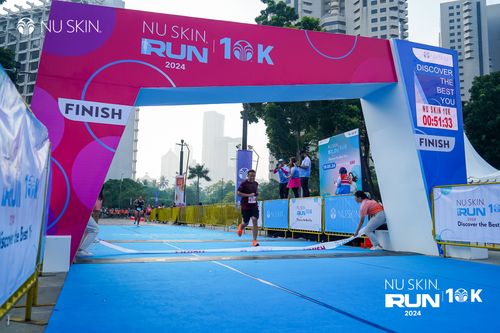 Race photo from Nu Skin Run 10K