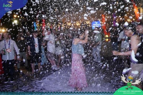 Race photo from Telin Batic 2024 Photo Search