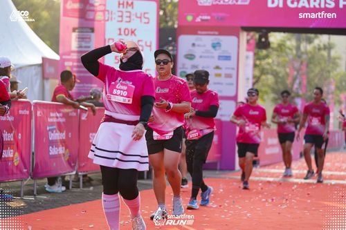 Race photo from Smartfren Run 2025 