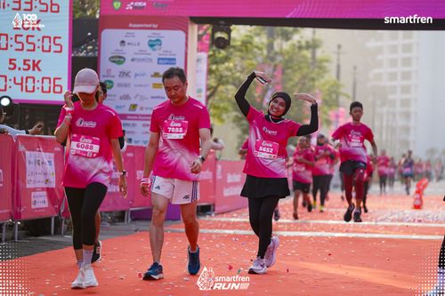 Race photo from Smartfren Run 2025 