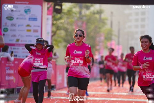 Race photo from Smartfren Run 2025 