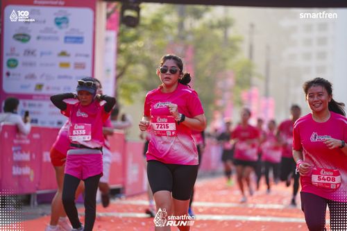 Race photo from Smartfren Run 2025 
