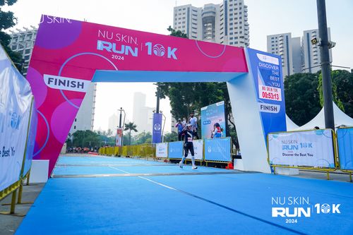 Race photo from Nu Skin Run 10K