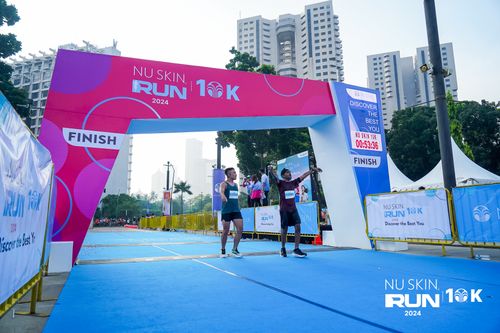 Race photo from Nu Skin Run 10K