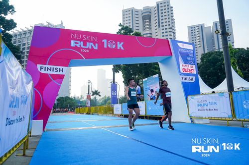 Race photo from Nu Skin Run 10K