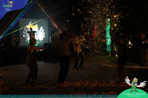 Race photo from Telin Batic 2024 Photo Search