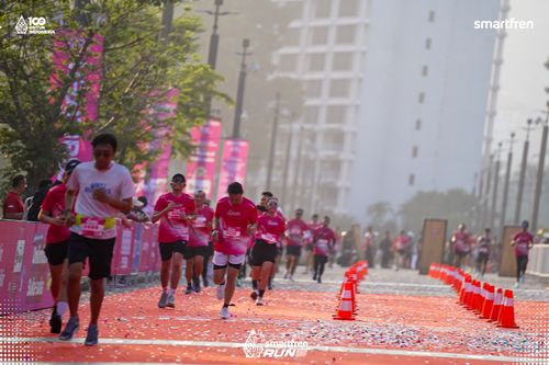 Race photo from Smartfren Run 2025 