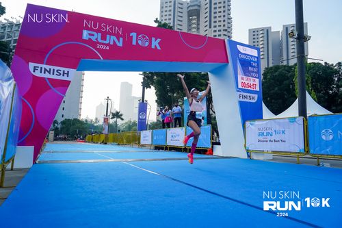 Race photo from Nu Skin Run 10K