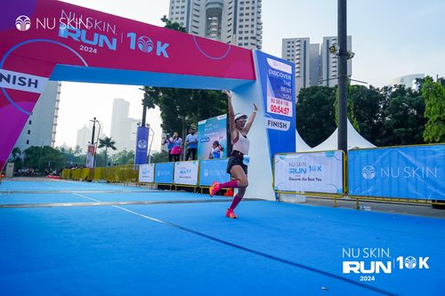 Race photo from Nu Skin Run 10K
