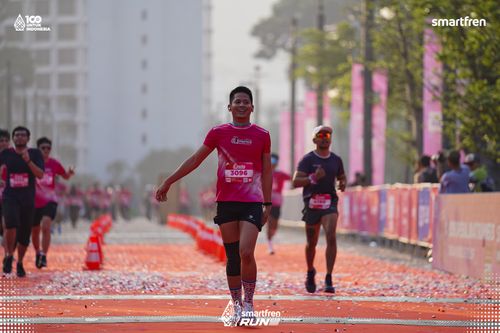 Race photo from Smartfren Run 2025 