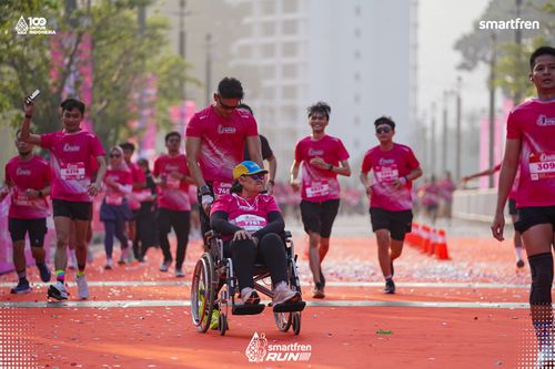 Race photo from Smartfren Run 2025 