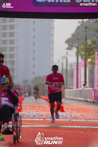 Race photo from Smartfren Run 2025 