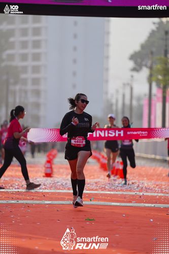 Race photo from Smartfren Run 2025 