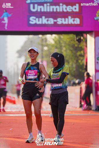Race photo from Smartfren Run 2025 
