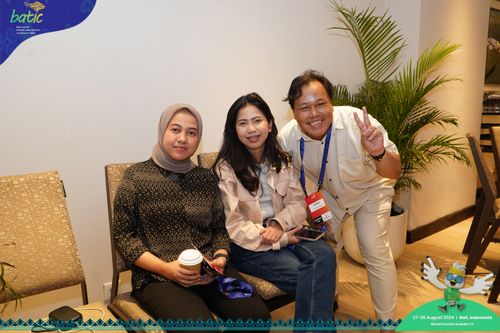 Race photo from Telin Batic 2024 Photo Search