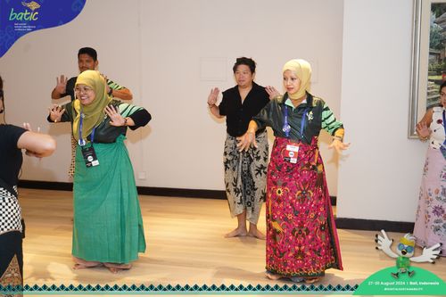 Race photo from Telin Batic 2024 Photo Search