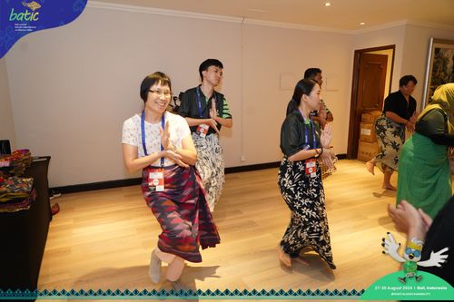 Race photo from Telin Batic 2024 Photo Search