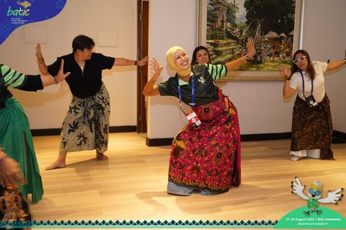 Race photo from Telin Batic 2024 Photo Search