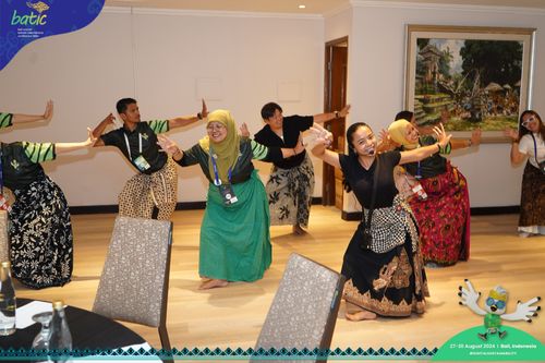 Race photo from Telin Batic 2024 Photo Search