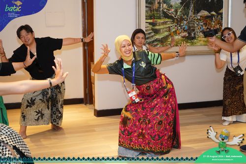 Race photo from Telin Batic 2024 Photo Search
