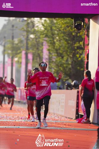 Race photo from Smartfren Run 2025 