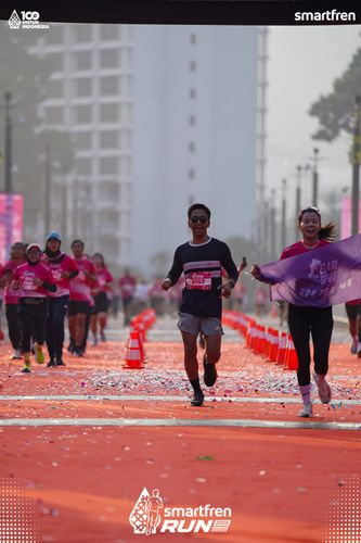 Race photo from Smartfren Run 2025 