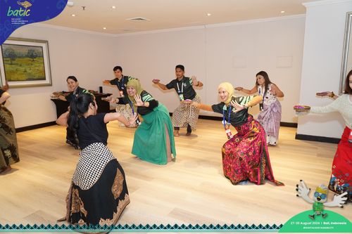 Race photo from Telin Batic 2024 Photo Search