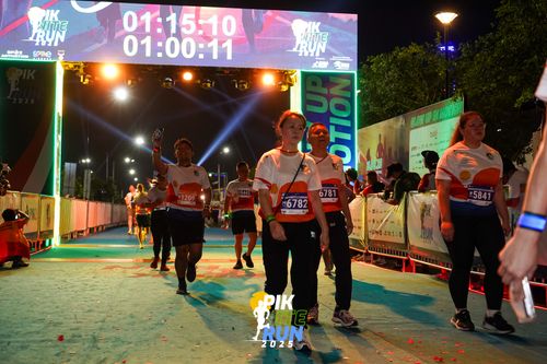 Race photo from PIK NITE RUN 2025
