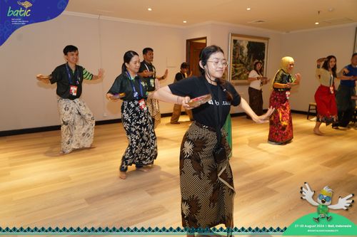 Race photo from Telin Batic 2024 Photo Search