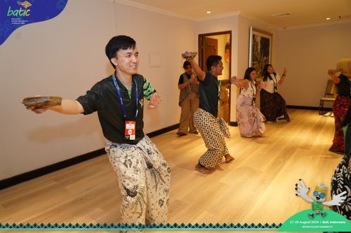 Race photo from Telin Batic 2024 Photo Search