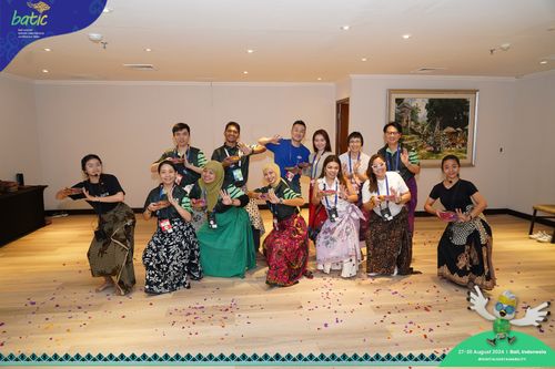 Race photo from Telin Batic 2024 Photo Search