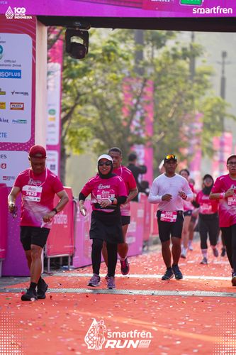 Race photo from Smartfren Run 2025 