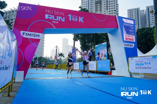 Race photo from Nu Skin Run 10K