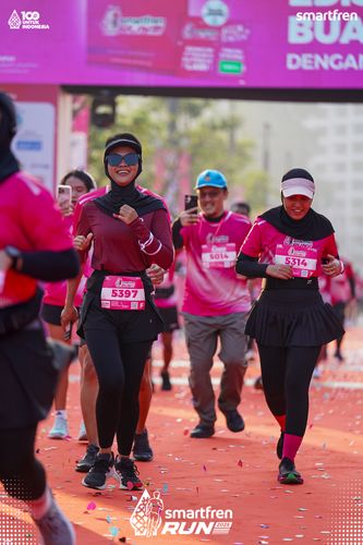 Race photo from Smartfren Run 2025 