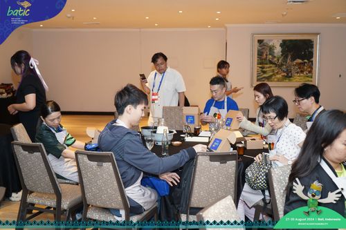 Race photo from Telin Batic 2024 Photo Search