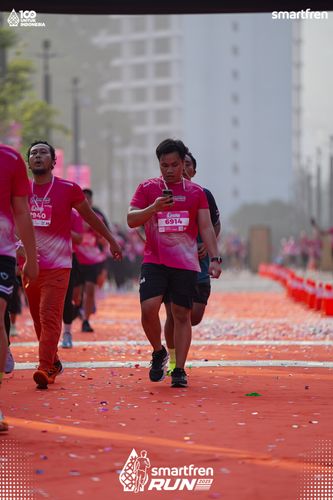 Race photo from Smartfren Run 2025 