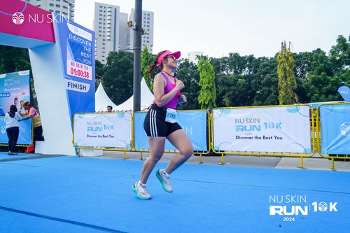 Race photo from Nu Skin Run 10K