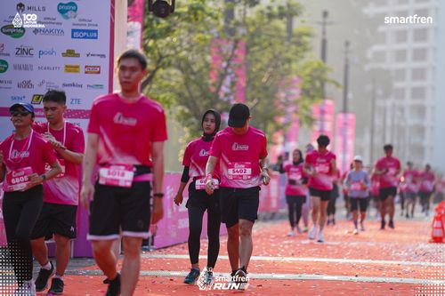 Race photo from Smartfren Run 2025 